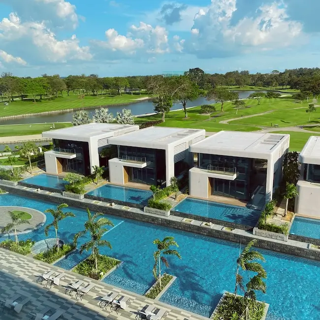 Dusit Thani Laguna Singapore