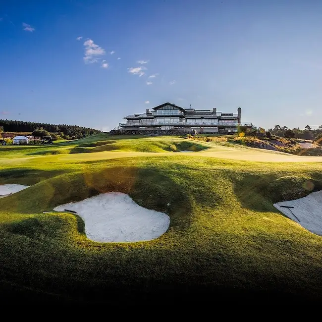 Hills Golf & Sports Club