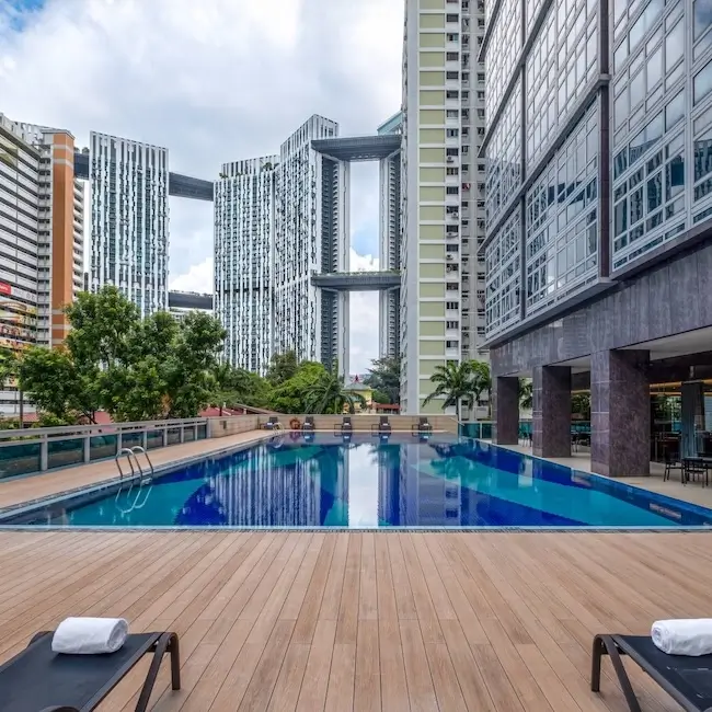 Piscine Orchid Hotel