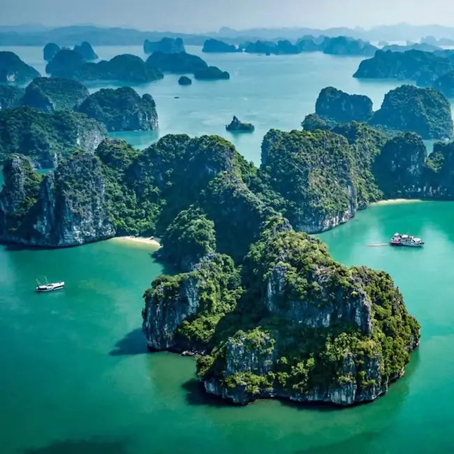 la baie d’Halong