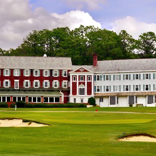 Mid Pines Inn