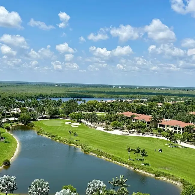 Hammock Bay Golf & Country Club