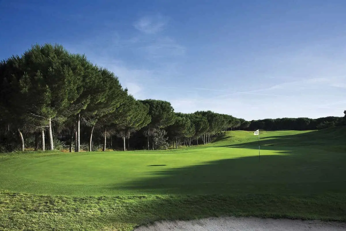Is Arenas Golf Club