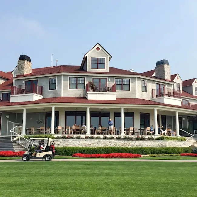Lodge at Arcadia Bluffs