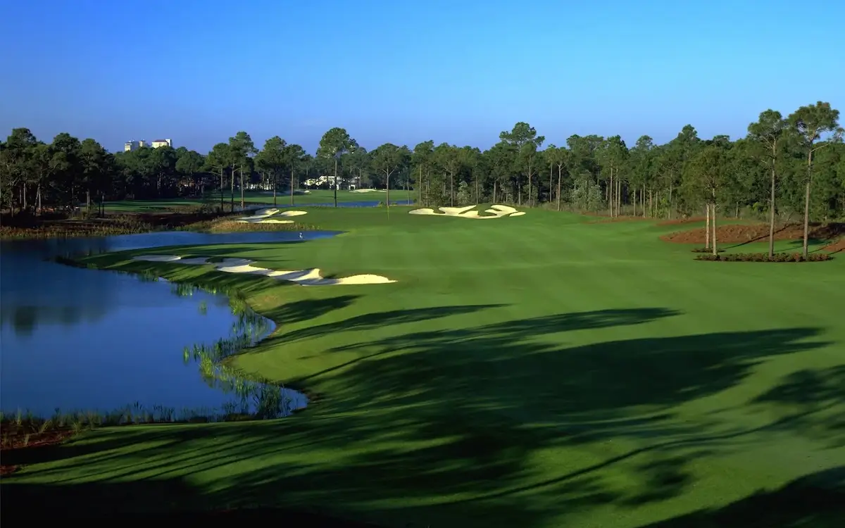 Raven Golf Club
