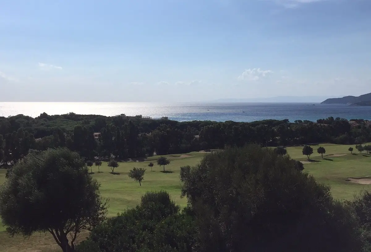 Tanka Golf & Country Club