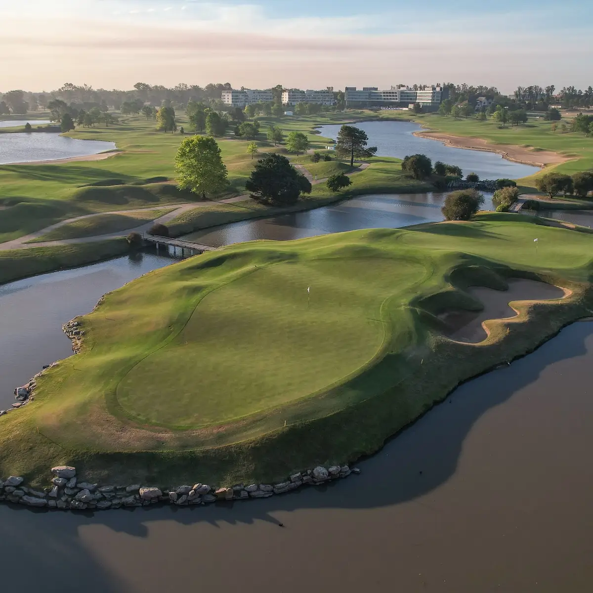 Pilar Golf Club