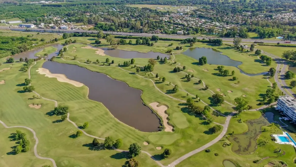 Pilar Golf Club