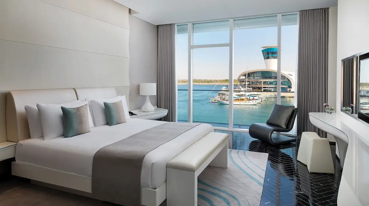 W Abu Dhabi