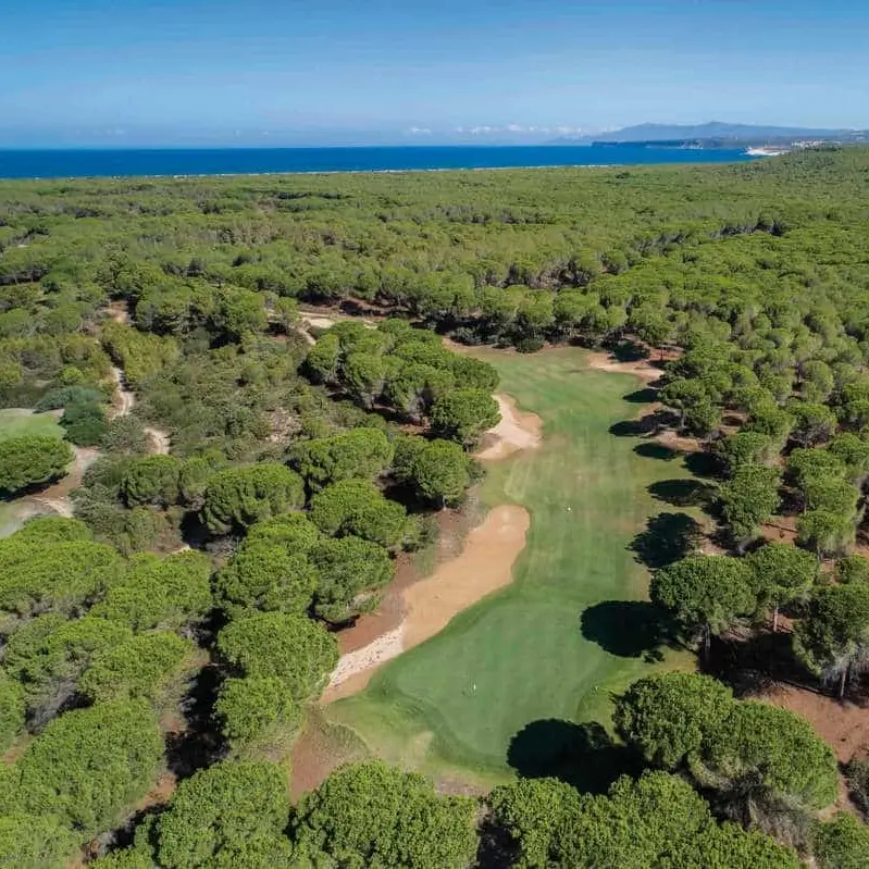 Is Arenas Golf Club