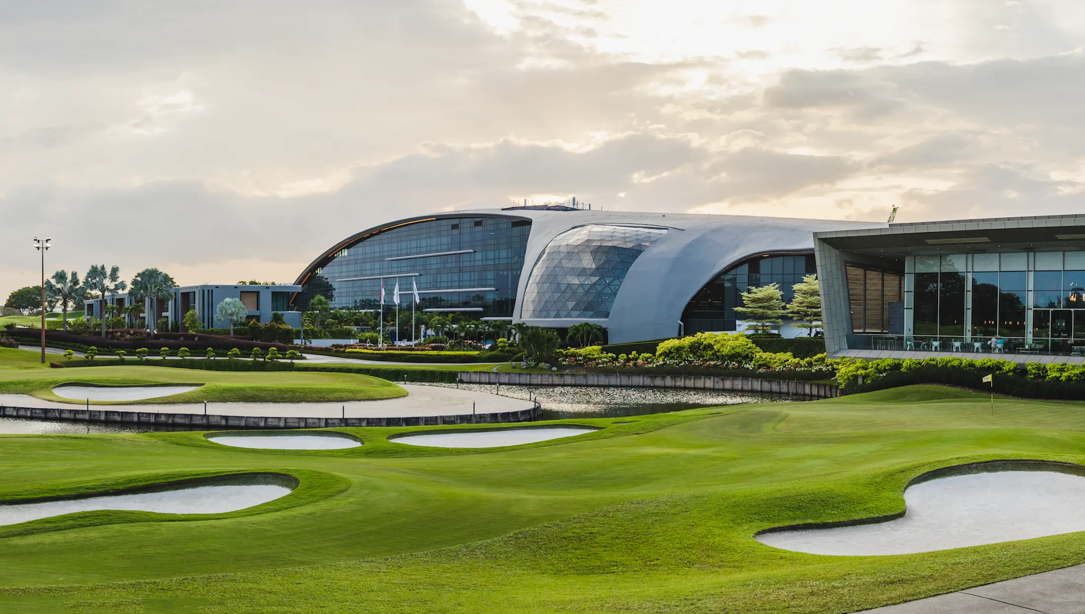 Laguna National Golf Resort Club