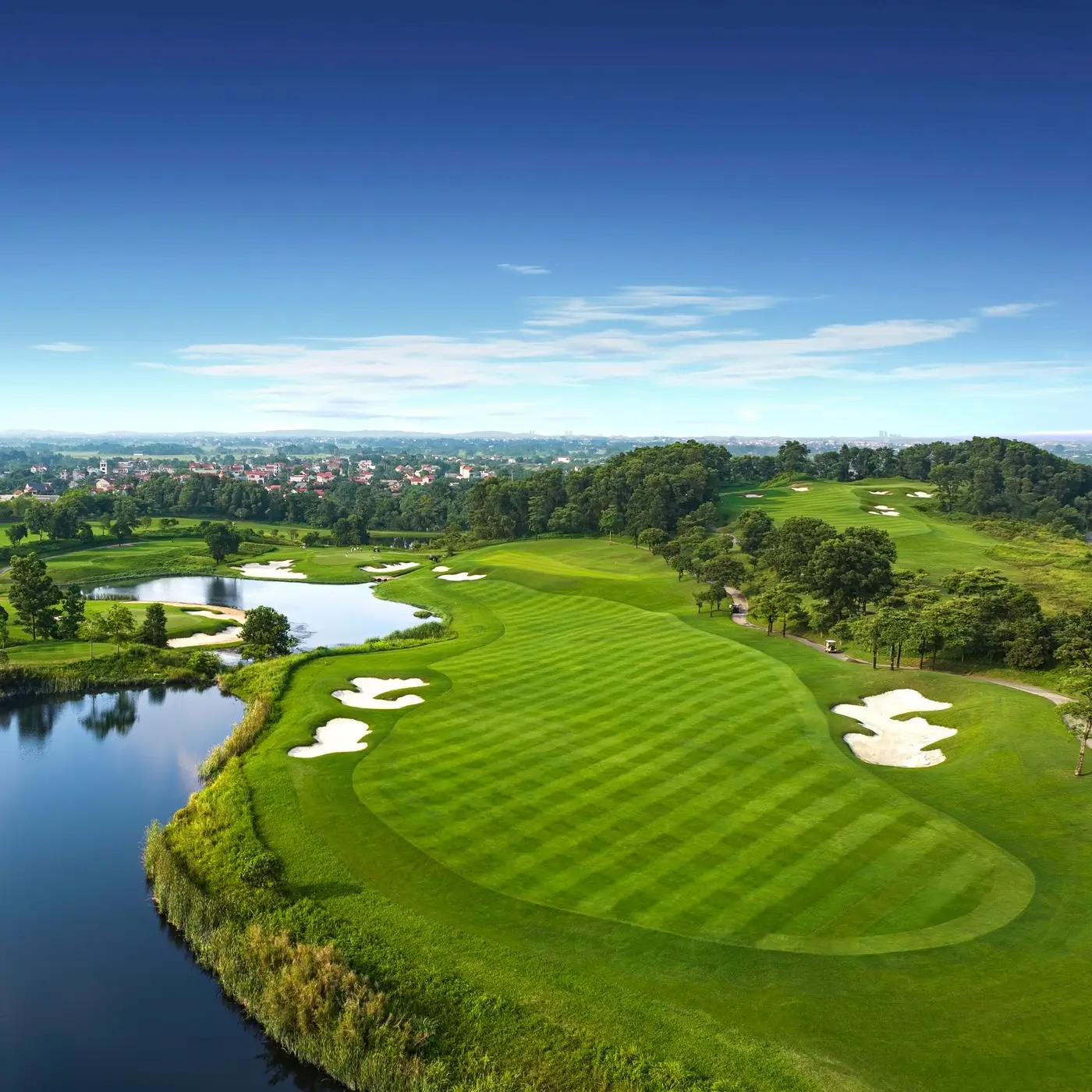 Sky Lake Resort & Golf Club