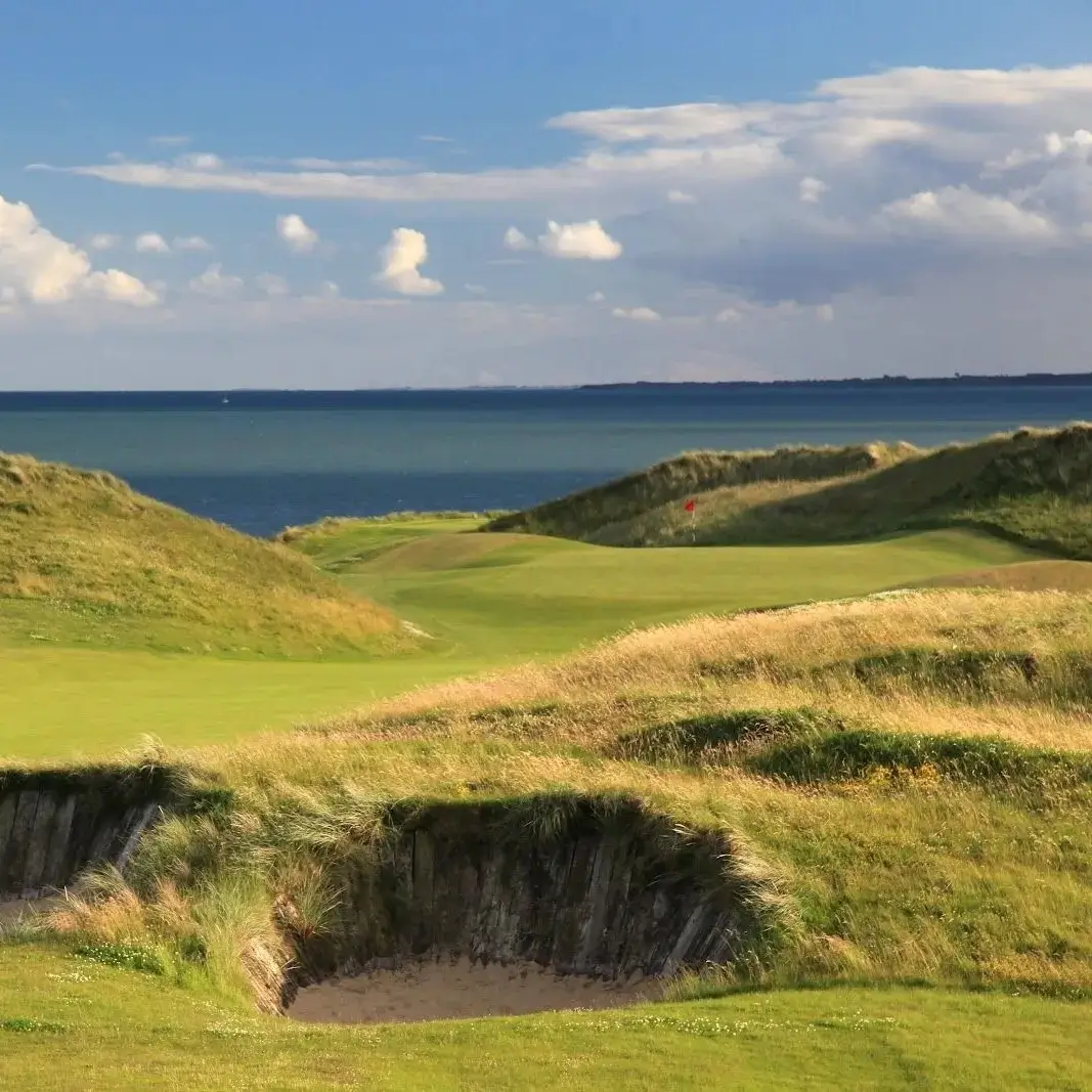 Brittas Bay Club