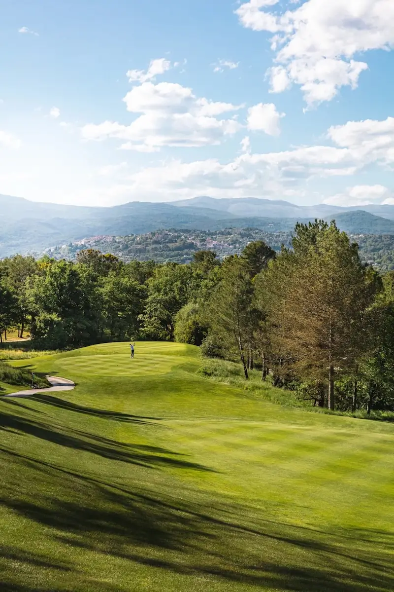 Terre Blanche Le Château