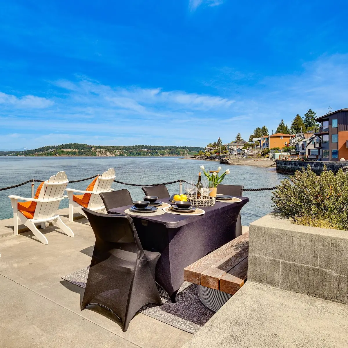 Chambers Bay Chambers Cottages