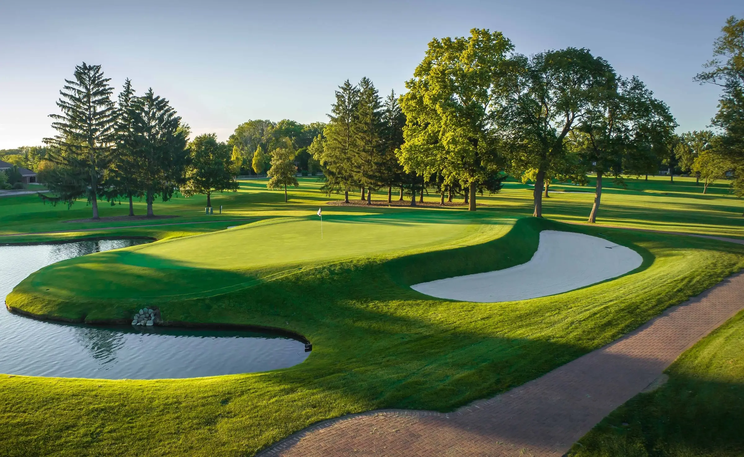 Cog Hill Golf & Country Club