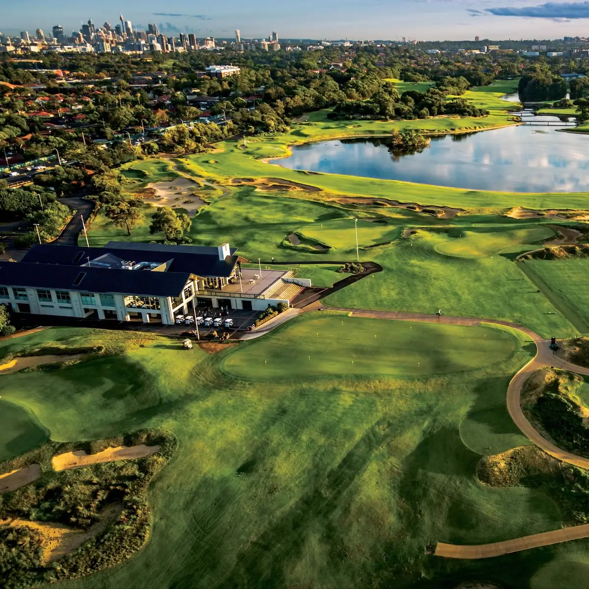 The Lakes Golf Club