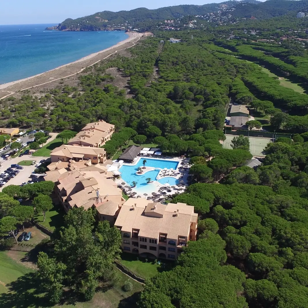 Hotel La Costa Beach & Golf Resort