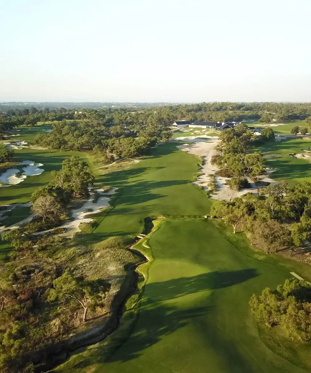 Peninsula Kingswood Country Golf Club