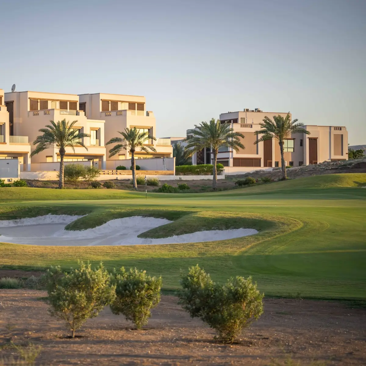 LA VIE Country Club